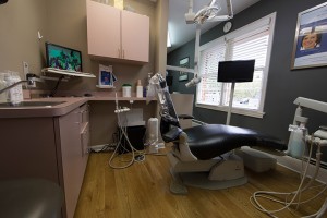 One of our comfortable exam rooms at Vitangeli Dental in Englewood.
